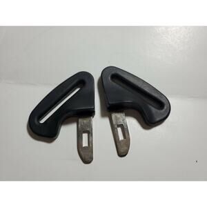 Uppababy Mesa Car Seat Lower Lap Leg Clip Buckle Black Replacement #1017-MSA-HEN